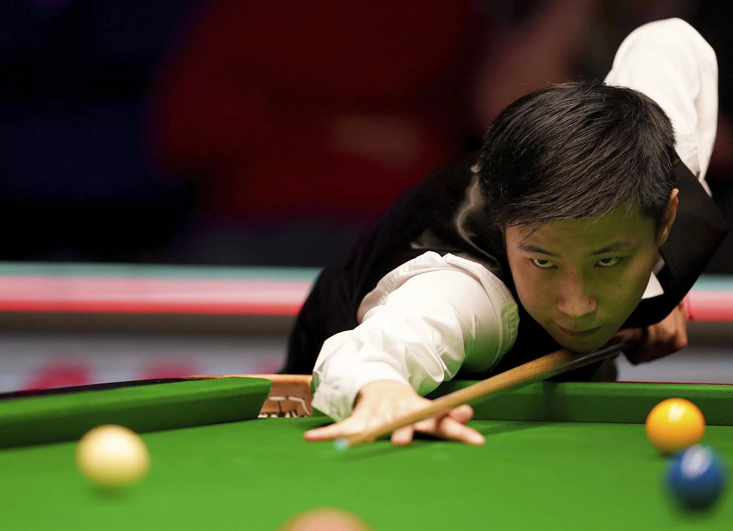 多名球员在 多名球员在