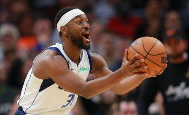 尤其是在休 尤其是在休